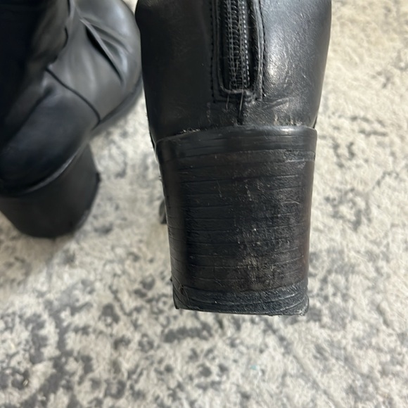 90s style black ankle boots - Picture 5 of 8